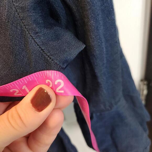 NYGARD Women's Denim Blouse with bell sleeves- Size Medium - Picture 6 of 8